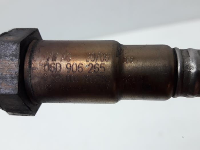 Sonde lambda d'un Audi A4 Cabrio (B7) 2.0 TFSI 20V 2006