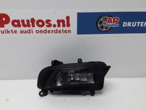 Usagé Anti brouillard droit Audi A4 Avant (B8) 2.0 TDI 143 16V Prix € 29,99 Règlement à la marge proposé par AP Autos