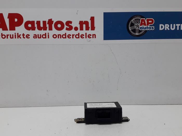 Begagnade Larmmodul Audi A4 Avant (B5) 1.6 Pris € 24,99 Marginaltabell erbjuds av AP Auto's