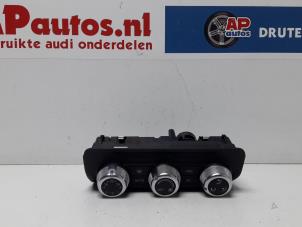 Gebrauchte Climatronic Panel Audi A1 Sportback (8XA/8XF) 1.6 TDI 16V Preis € 75,00 Margenregelung angeboten von AP Autos