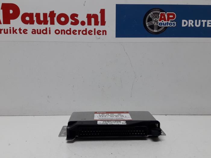 Używane Sterownik ABS Audi A6 (C4) 2.6 V6 Cena € 29,99 Procedura marży oferowane przez AP Auto's