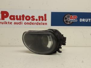 Gebrauchte Nebelscheinwerfer links vorne Audi A8 (D3) 3.7 V8 40V Quattro Preis € 19,99 Margenregelung angeboten von AP Autos
