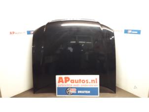 Usagé Capot Audi A8 (D2) 3.7 V8 32V Quattro Prix sur demande proposé par AP Autos