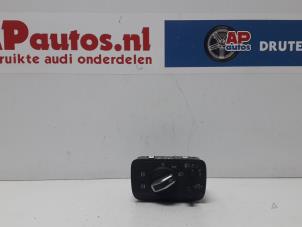 Gebrauchte Licht Schalter Audi A3 Sportback (8VA/8VF) 1.6 TDI Ultra 16V Preis € 29,99 Margenregelung angeboten von AP Autos