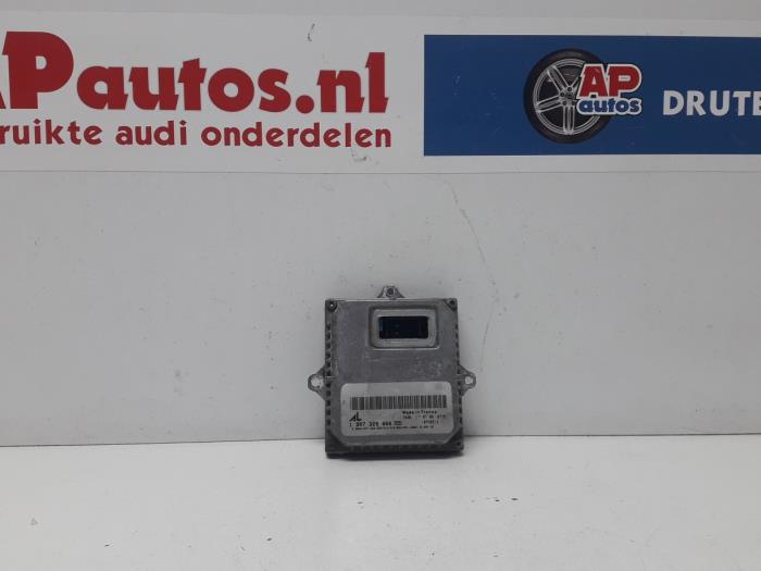 Xenon module from a Audi TT (8N3) 1.8 T 20V Quattro 2000