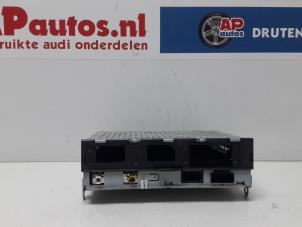 Usados Módulo de radio Audi A6 Allroad Quattro (C6) 3.0 TDI V6 24V Precio € 110,00 Norma de margen ofrecido por AP Autos