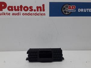 Usados Ordenadores de abordo Audi A6 Allroad Quattro (C6) 3.0 TDI V6 24V Precio € 35,00 Norma de margen ofrecido por AP Autos