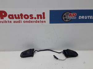 Used Steering wheel mounted radio control Audi A6 Allroad Quattro (C6) 3.0 TDI V6 24V Price on request offered by AP Autos