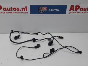 Used PDC Sensor Set Audi A4 Avant (B8) 2.0 TDI 143 16V Price € 49,99 Margin scheme offered by AP Autos
