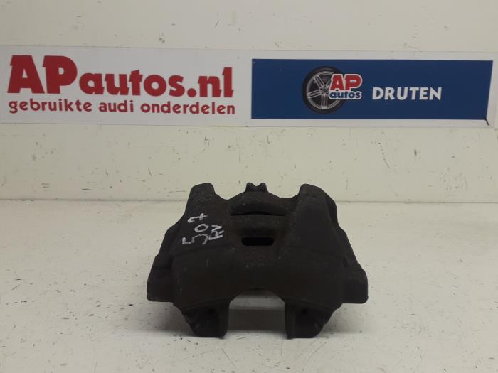 Begagnade Främre bromsok, höger Audi A4 Avant (B8) 2.0 TDI 143 16V Pris € 19,99 Marginaltabell erbjuds av AP Auto's