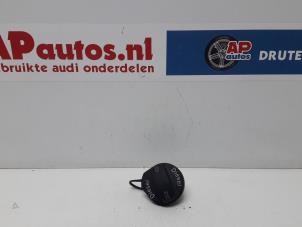 Usagé Bouchon réservoir Audi A4 Avant (B8) 2.0 TDI 143 16V Prix sur demande proposé par AP Autos