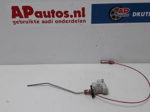 Used Tank flap lock motor Audi A6 Allroad Quattro (C6) 3.0 TDI V6 24V Price € 19,99 Margin scheme offered by AP Autos