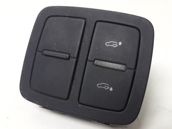 Interruptor de un Audi Q7 (4LB) 3.0 TDI V6 24V 2006