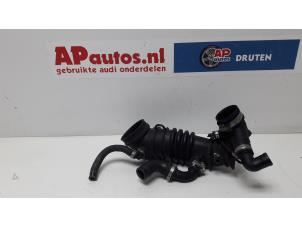 Gebrauchte Ansaugschlauch Luft Audi A4 Avant (B6) 1.8 T 20V Preis € 20,00 Margenregelung angeboten von AP Autos