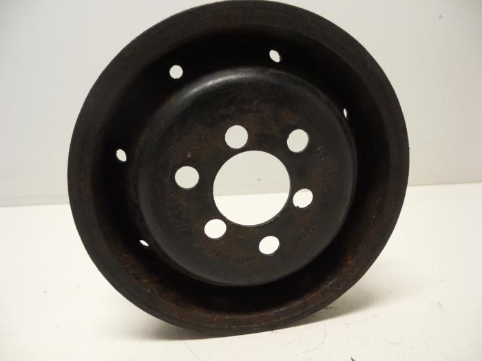 Power steering pump pulley from a Audi A4 (B5) 1.8 20V 1996