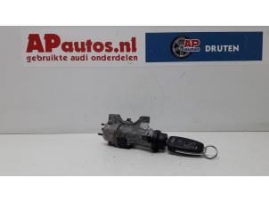 Used Ignition lock + key Audi A4 Avant (B7) 2.0 TDI 16V Price € 24,99 Margin scheme offered by AP Autos