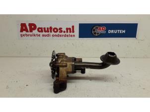 Usados Bomba de aceite Audi A3 Sportback (8PA) 1.6 Precio € 35,00 Norma de margen ofrecido por AP Autos