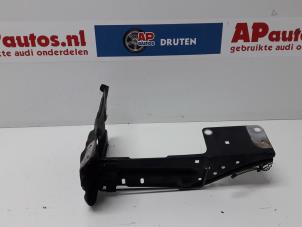 Used Front panel Audi 80 (B4) 2.0 E Price € 49,99 Margin scheme offered by AP Autos