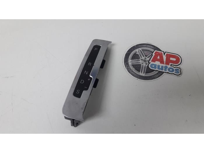 Begagnade Innerdisplay Audi A6 (C6) 2.4 V6 24V Pris € 14,99 Marginaltabell erbjuds av AP Auto's