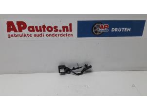 Used Sensor (other) Audi A8 (D3) 3.7 V8 40V Quattro Price € 19,99 Margin scheme offered by AP Autos