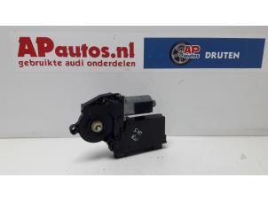 Used Door window motor Audi A8 (D3) 3.7 V8 40V Quattro Price € 19,99 Margin scheme offered by AP Autos