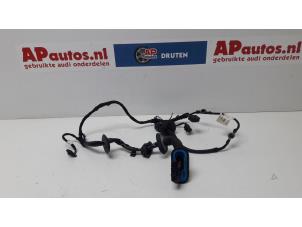 Used Wiring harness Audi A8 (D3) 3.7 V8 40V Quattro Price € 24,99 Margin scheme offered by AP Autos