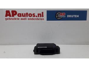 Used Automatic gearbox computer Audi A3 (8P1) 2.0 16V FSI Price € 100,00 Margin scheme offered by AP Autos