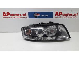 Used Headlight, right Audi A4 Avant (B7) 2.0 20V Price € 29,99 Margin scheme offered by AP Autos