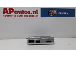 Usados Unidad de control multimedia Audi A8 (D3) 3.7 V8 40V Quattro Precio € 34,99 Norma de margen ofrecido por AP Autos