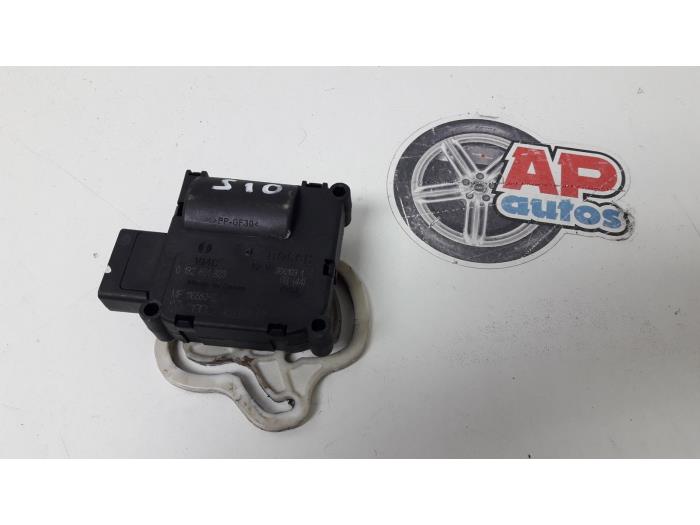 Gebrauchte Heizventil Motor Audi A8 (D3) 3.7 V8 40V Quattro Preis € 14,99 Margenregelung angeboten von AP Auto's