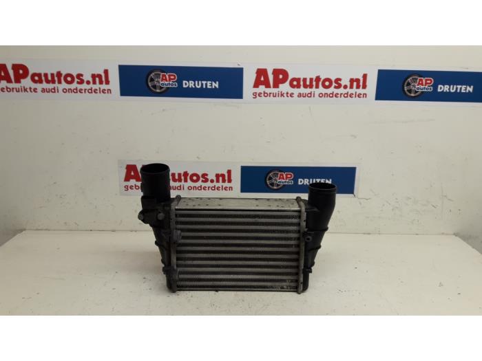 Usados Intercooler Audi A4 Avant Quattro (B5) 1.8 20V T Precio € 24,99 Norma de margen ofrecido por AP Auto's