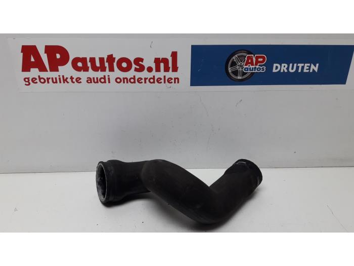 Gebrauchte Intercooler Schlauch Audi A4 Avant Quattro (B5) 1.8 20V T Preis € 45,00 Margenregelung angeboten von AP Auto's