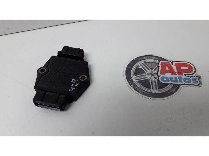Usagé Module d'allumage Audi A4 Avant Quattro (B5) 1.8 20V T Prix € 35,00 Règlement à la marge proposé par AP Auto's