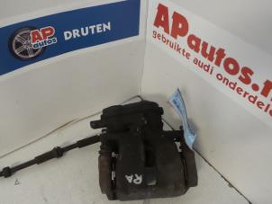 Usados Pinza de freno derecha detrás Audi A5 Quattro (B8C/S) 3.0 TDI V6 24V Precio € 49,99 Norma de margen ofrecido por AP Autos