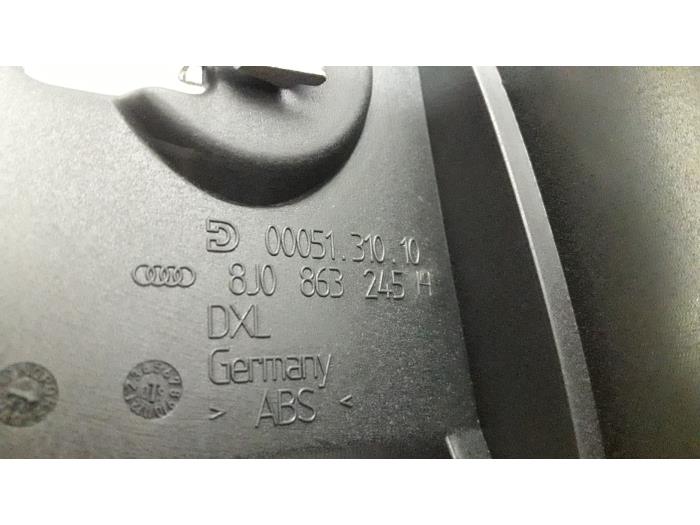Console centrale d'un Audi TT (8J3) 2.0 TDI 16V Quattro 2009