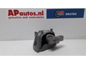 Usados Soporte de motor Audi TT (8J3) 2.0 TDI 16V Quattro Precio € 19,99 Norma de margen ofrecido por AP Autos