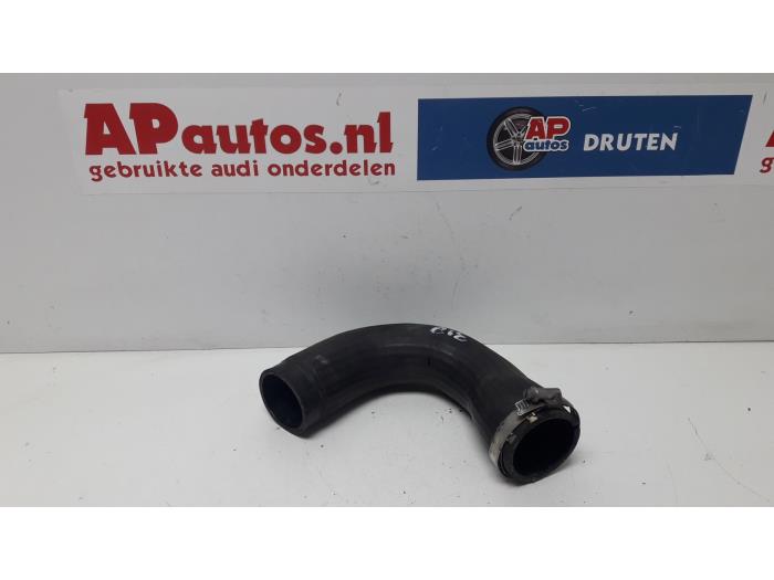 Usagé Tuyau intercooler Audi TT (8J3) 2.0 TDI 16V Quattro Prix € 14,99 Règlement à la marge proposé par AP Auto's