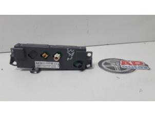 Used Antenna Amplifier Audi A4 (B8) 2.0 TFSI 16V Price € 45,00 Margin scheme offered by AP Autos