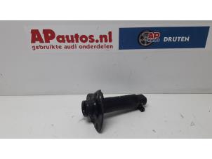 Used Front bumper bracket, right Audi A4 Avant (B7) 2.0 TDI 16V Price € 19,99 Margin scheme offered by AP Autos