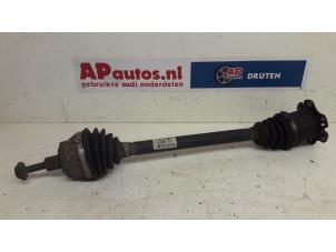 Used Front drive shaft, right Audi A4 Avant (B7) 2.0 TDI 16V Price € 24,99 Margin scheme offered by AP Autos