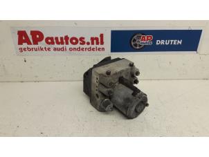 Used ABS pump Audi A6 (C4) 2.6 V6 Price € 50,00 Margin scheme offered by AP Autos