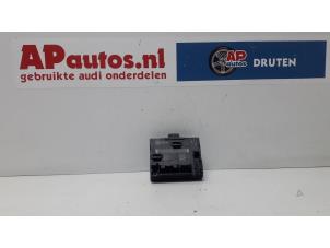 Usagé Module verrouillage central des portes Audi A5 Quattro (B8C/S) 3.0 TDI V6 24V Prix € 24,99 Règlement à la marge proposé par AP Autos