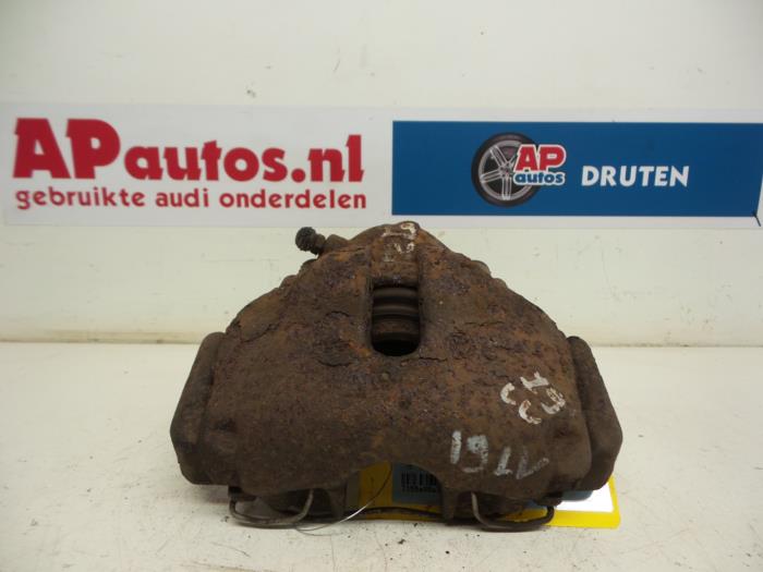 Usagé Etrier de frein avant gauche Audi A4 Avant (B5) 2.5 TDI V6 24V Prix € 19,99 Règlement à la marge proposé par AP Auto's