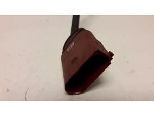 Sonde lambda d'un Audi A4 (B7) 2.0 20V 2007