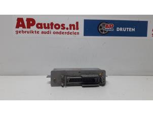 Usados Ordenador ABS Audi Cabrio (B4) 2.6 E Precio € 50,00 Norma de margen ofrecido por AP Autos