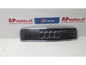 Used Grille Audi A4 Avant (B6) 1.9 TDI PDE 130 Price € 19,99 Margin scheme offered by AP Autos