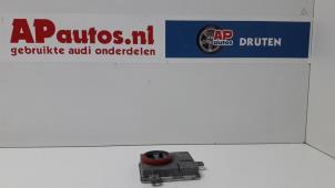 Usados Ignitor de xenón Audi A4 Avant (B8) 2.0 TDI 16V Precio € 75,00 Norma de margen ofrecido por AP Autos