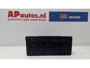 Used Climatronic panel Audi A8 (D2) 2.5 TDI V6 24V Price € 45,00 Margin scheme offered by AP Autos