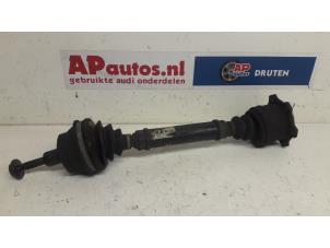 Used Front drive shaft, right Audi A6 Avant Quattro (C5) 3.0 V6 30V Price € 24,99 Margin scheme offered by AP Autos