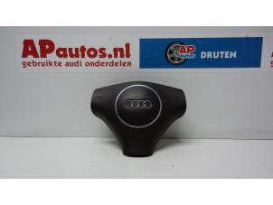 Usagé Airbag gauche (volant) Audi A8 (D2) 2.5 TDI V6 24V Prix € 40,00 Règlement à la marge proposé par AP Autos